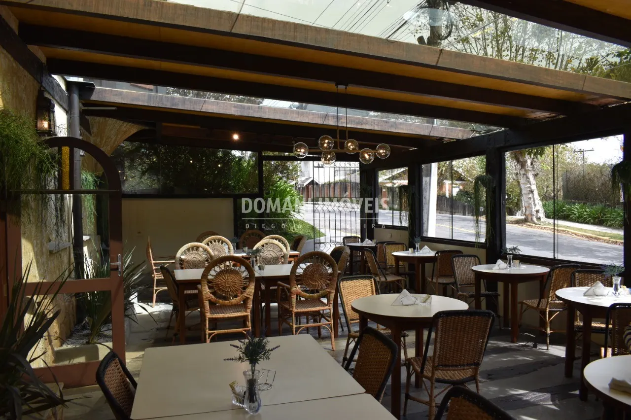Comercial à venda de 850 m² em Campos do Jordão, SP, Brasil