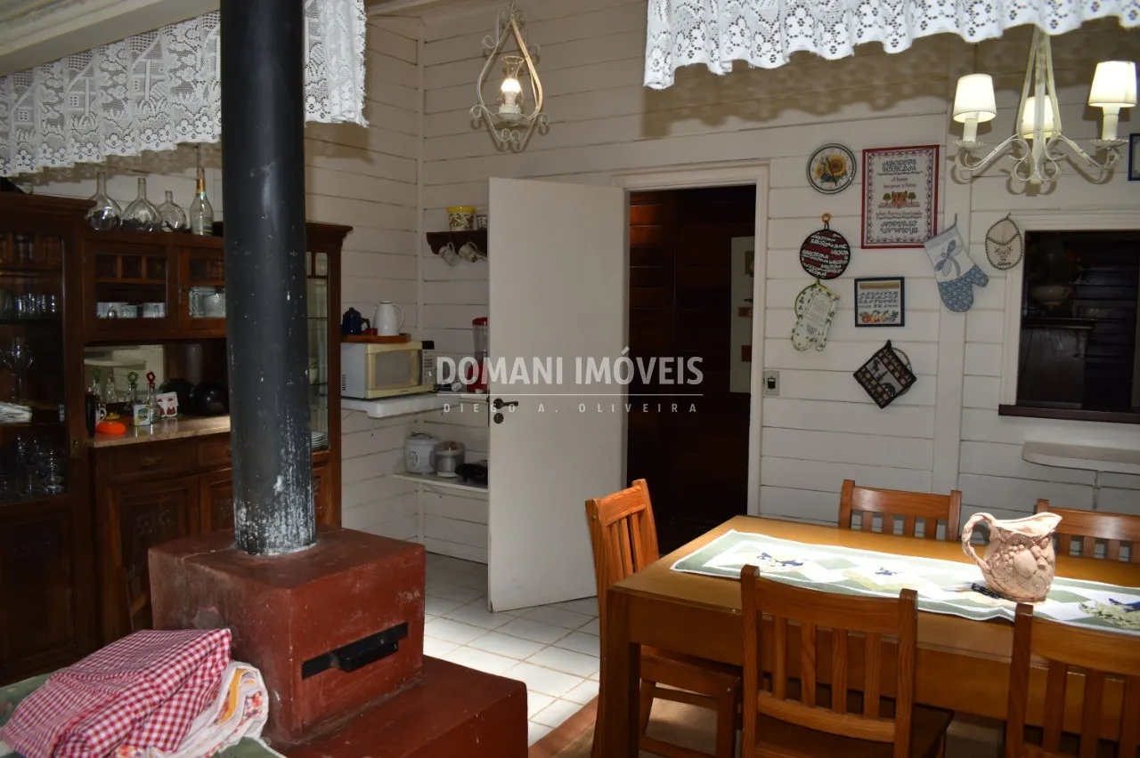 Casa  de 1.420 m² em Campos do Jordão, SP, Brasil