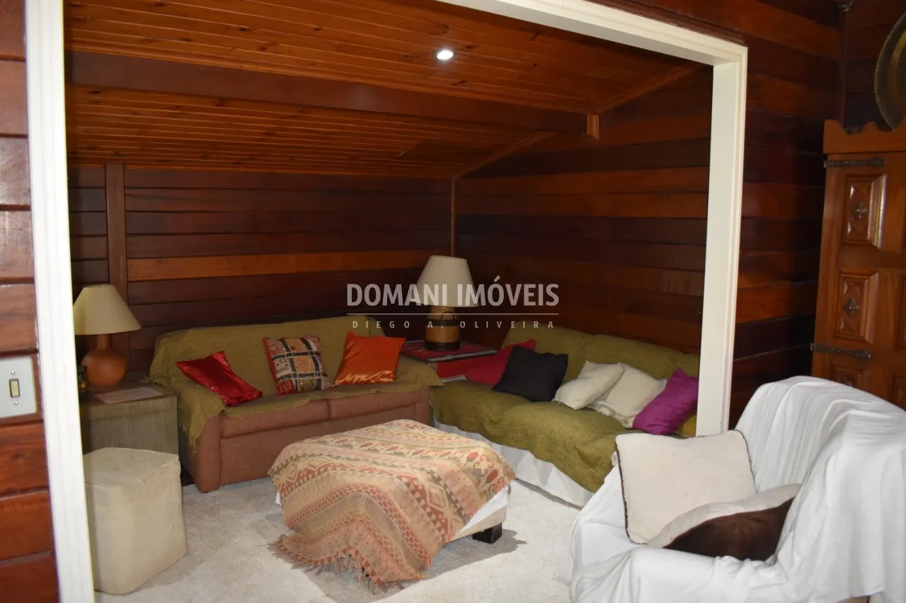 Casa  de 1.420 m² em Campos do Jordão, SP, Brasil