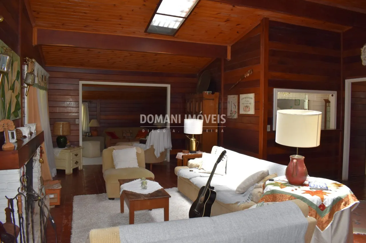 Casa  de 1.420 m² em Campos do Jordão, SP, Brasil