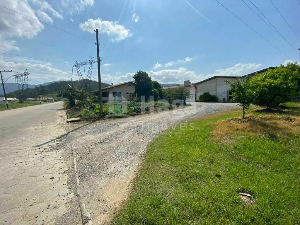 Comercial à venda de 7.000 m² em Guabiruba, SC, Brasil