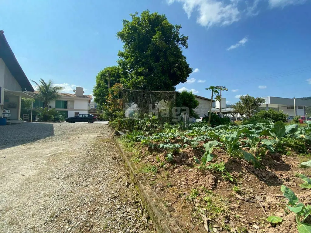 Comercial à venda de 7.000 m² em Guabiruba, SC, Brasil