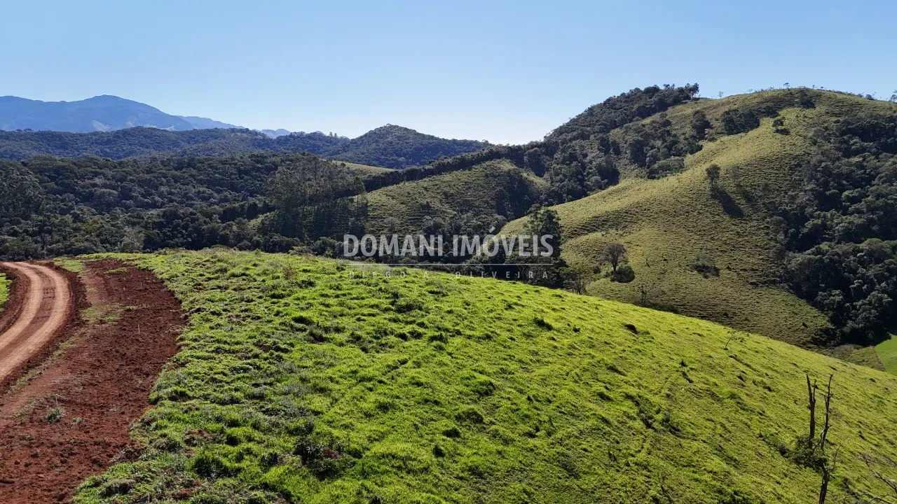 Plot for sale of 1,006 m² in Santo Antônio do Pinhal, SP, Brazil