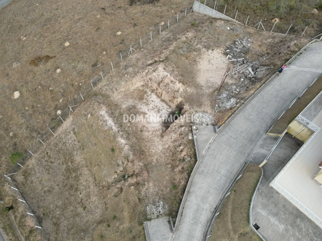 Terreno à venda de 1.160 m² em Campos do Jordão, SP, Brasil