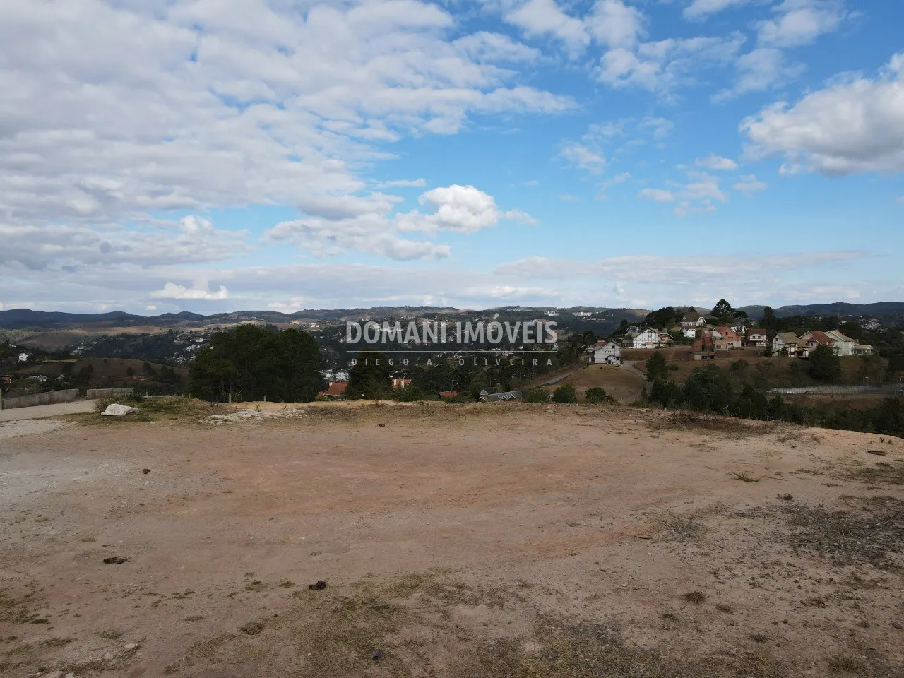 Terreno à venda de 1.160 m² em Campos do Jordão, SP, Brasil