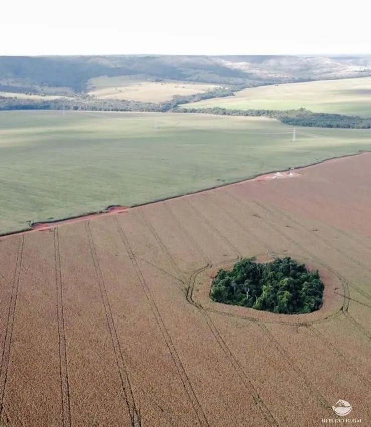 Fazenda à venda de 1.470 ha em Paracatu, MG, Brasil