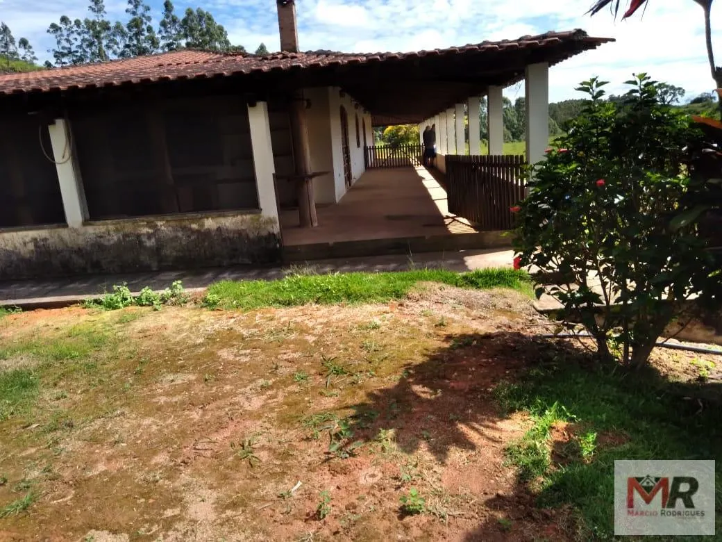 Sítio à venda de 2 ha em Toledo, MG, Brasil