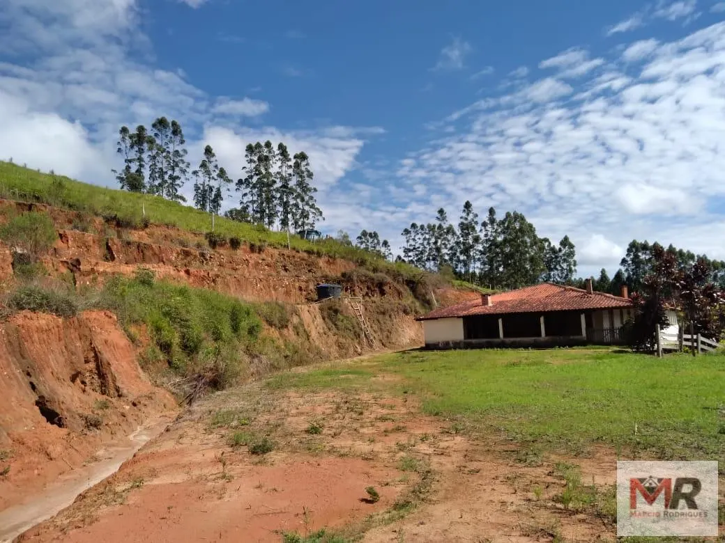 Sítio à venda de 2 ha em Toledo, MG, Brasil