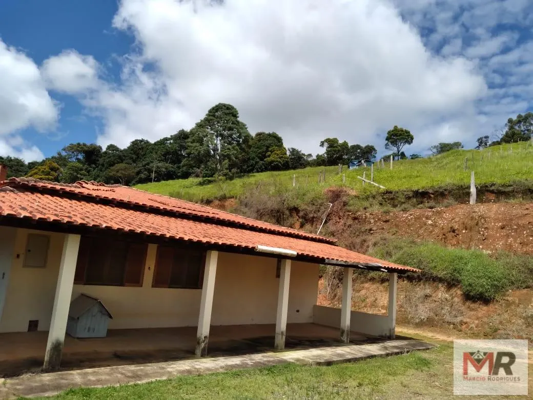Sítio à venda de 2 ha em Toledo, MG, Brasil