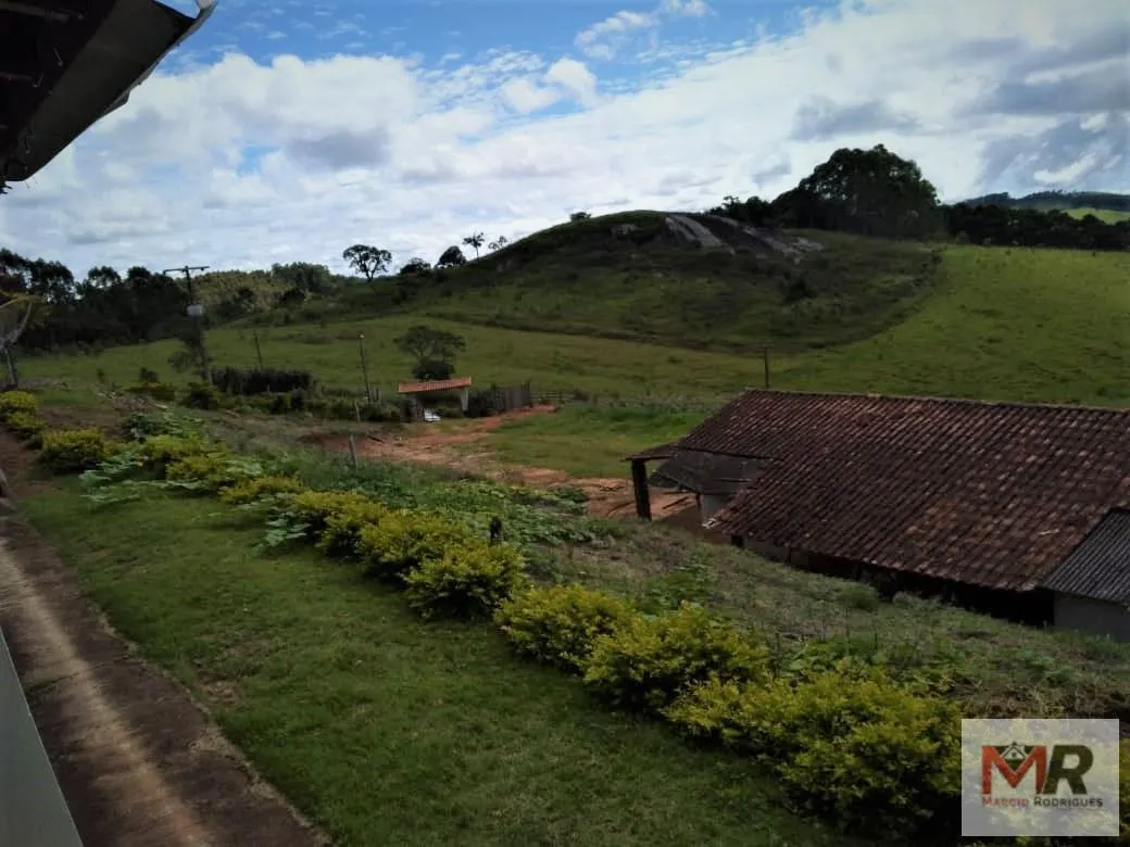 Sítio à venda de 2 ha em Toledo, MG, Brasil