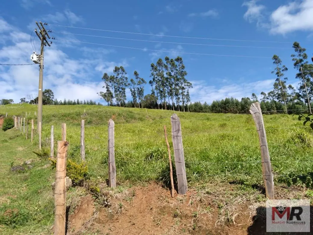 Sítio à venda de 2 ha em Toledo, MG, Brasil