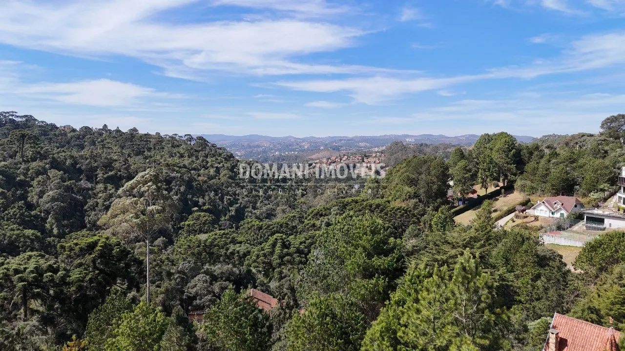 Terreno à venda de 1.182 m² em Campos do Jordão, SP, Brasil