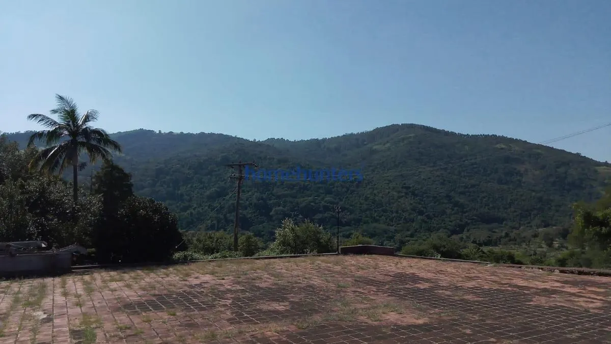 Fazenda à venda de 75 ha em Serra Negra, SP, Brasil