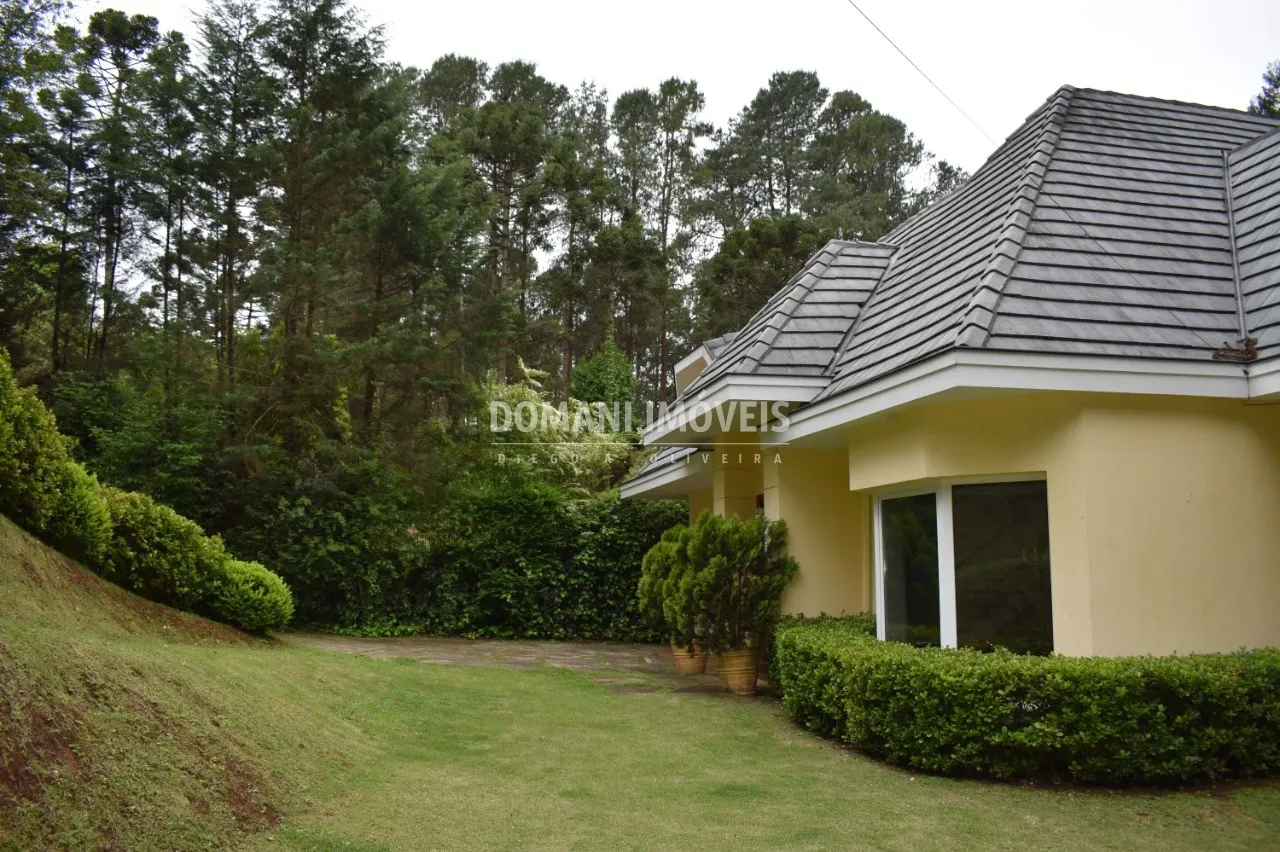 Casa à venda de 1.200 m² em Campos do Jordão, SP, Brasil
