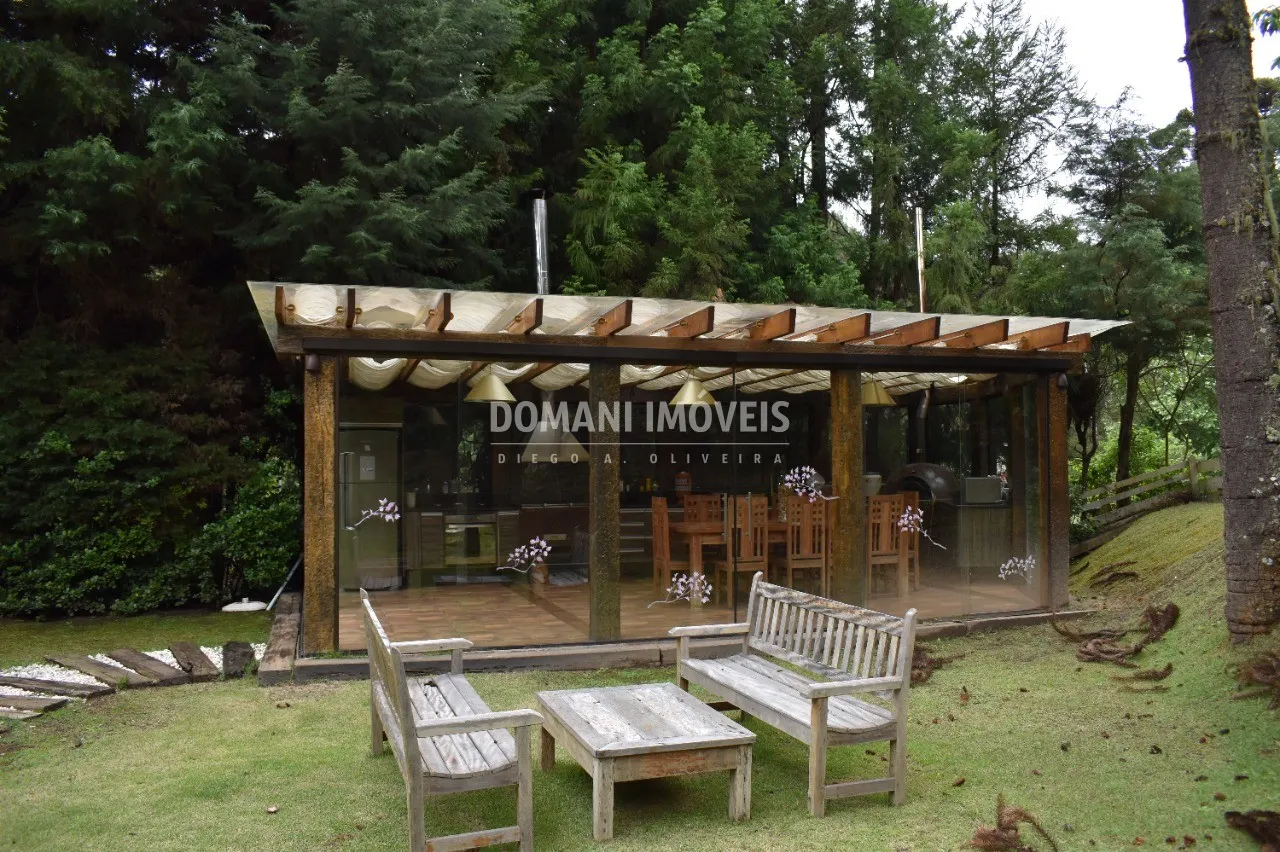 Casa à venda de 1.200 m² em Campos do Jordão, SP, Brasil