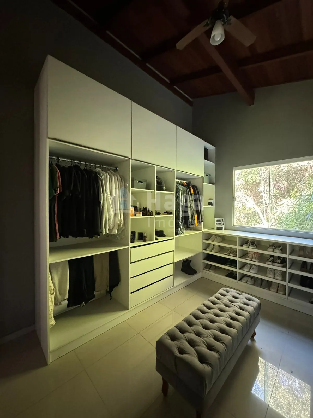 Chácara à venda de 5.980 m² em Camboriú, SC, Brasil