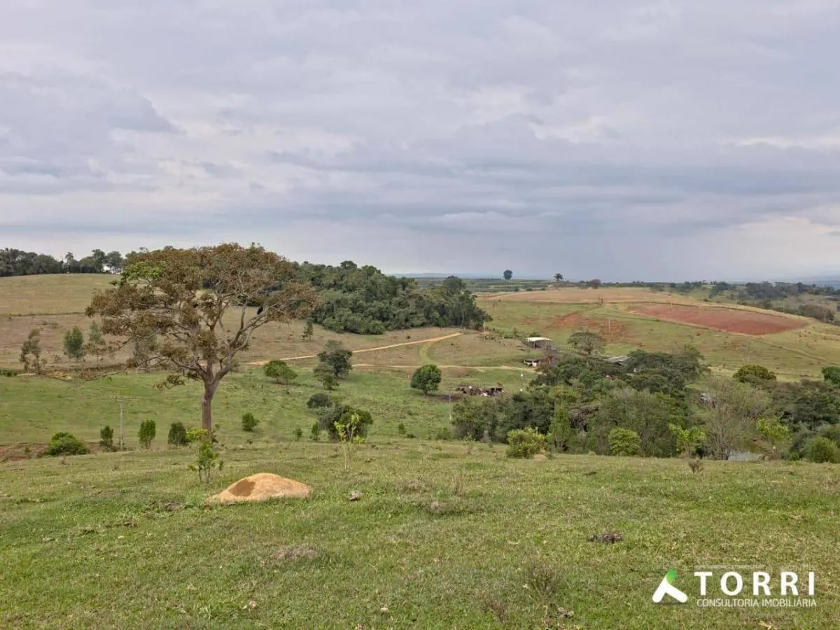Fazenda à venda de 87 ha em Botucatu, SP, Brasil