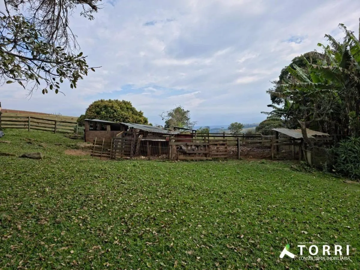Fazenda à venda de 87 ha em Botucatu, SP, Brasil