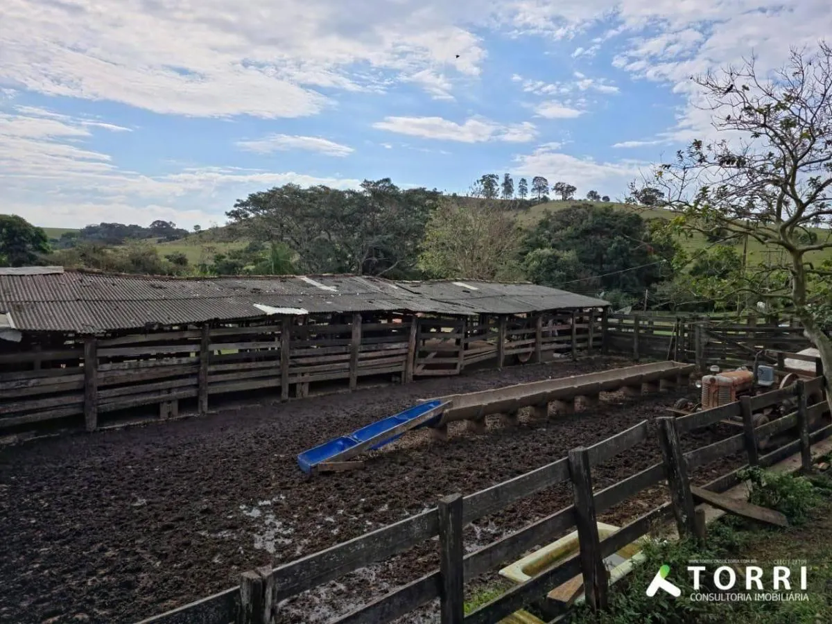 Fazenda à venda de 87 ha em Botucatu, SP, Brasil