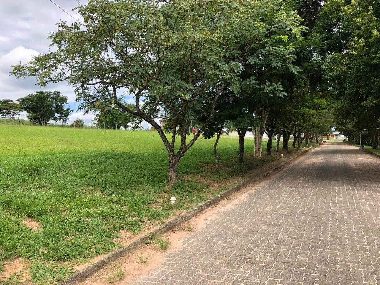 Terreno à venda de 415 m² em Sumaré, SP, Brasil