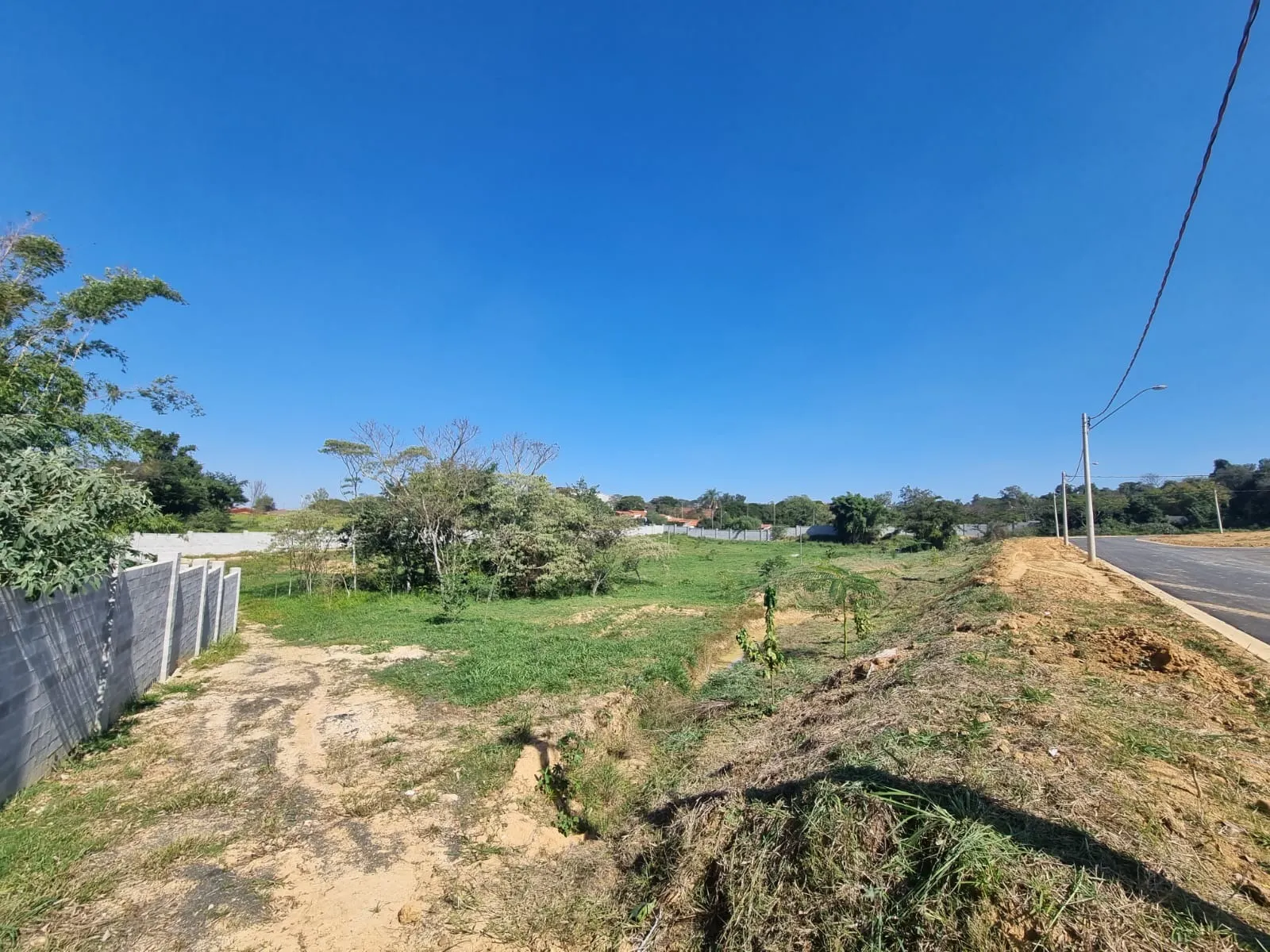 Terreno à venda de 250 m² em Monte Mor, SP, Brasil