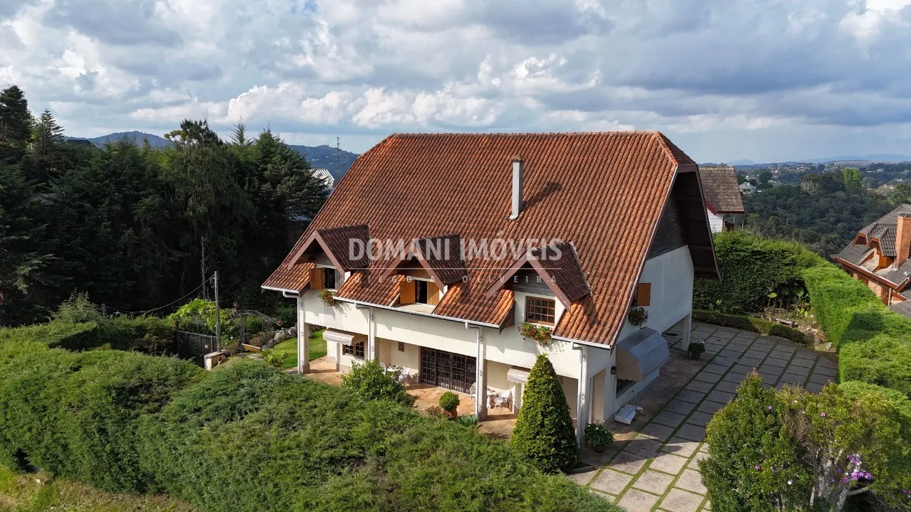 Casa à venda de 1.580 m² em Campos do Jordão, SP, Brasil