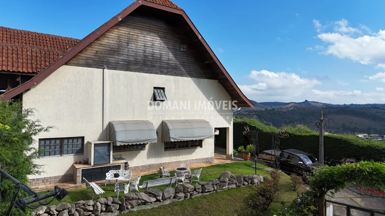 Casa à venda de 1.580 m² em Campos do Jordão, SP, Brasil