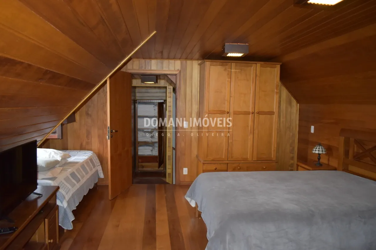 Casa à venda de 5.445 m² em Campos do Jordão, SP, Brasil
