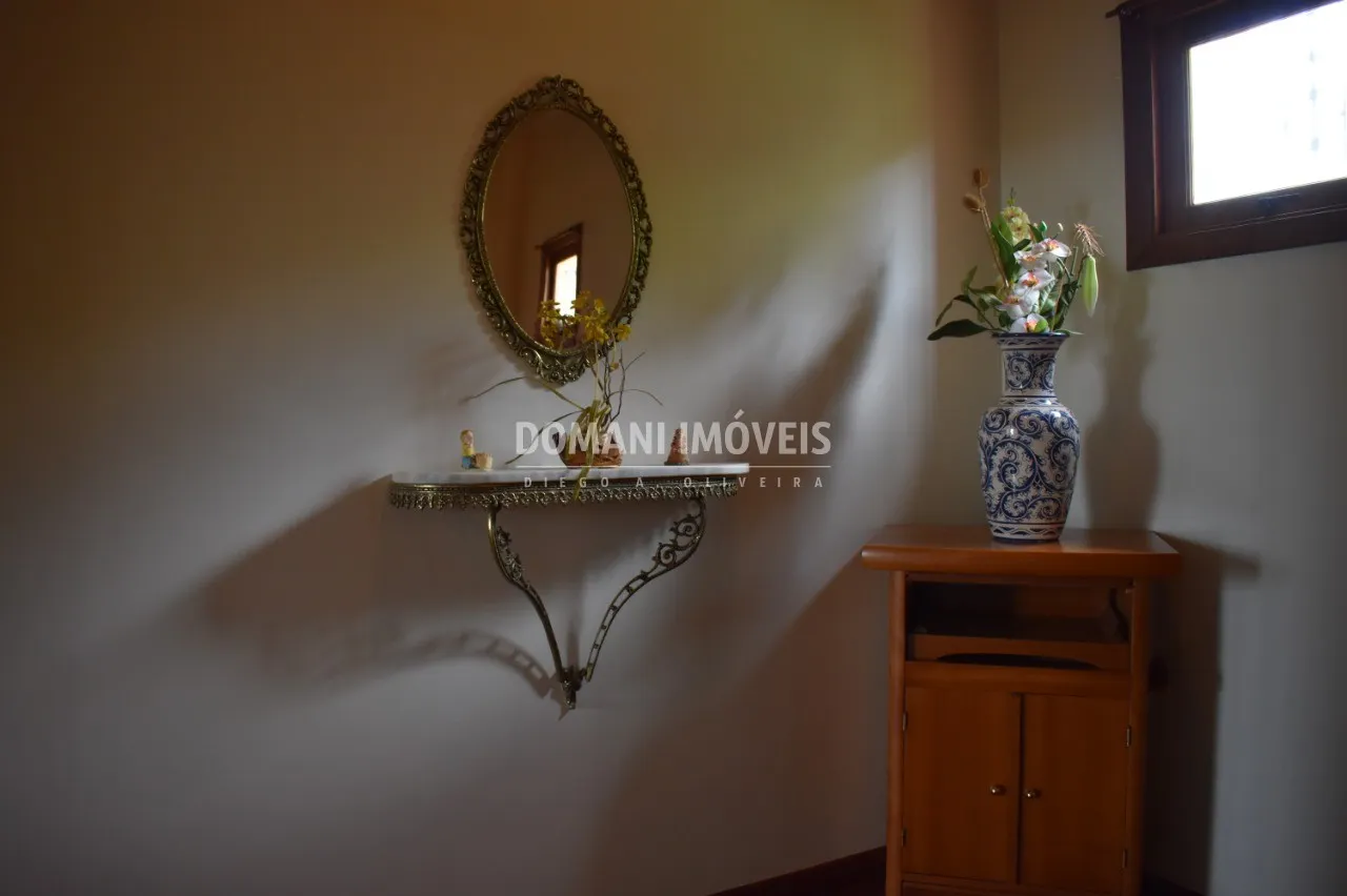 Casa à venda de 5.445 m² em Campos do Jordão, SP, Brasil