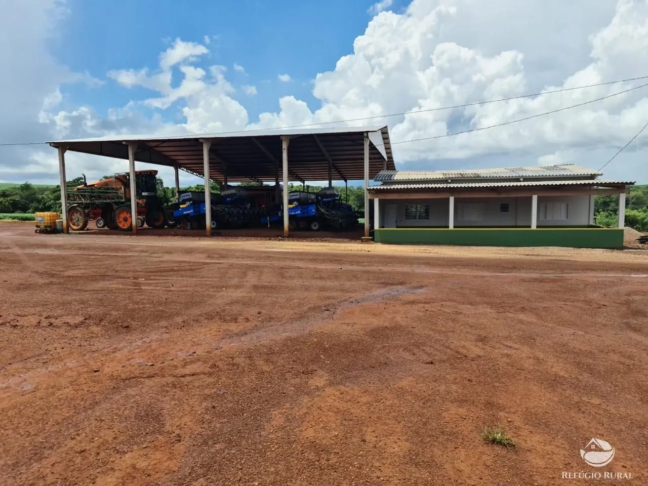 Fazenda à venda de 1.349 ha em Primavera do Leste, MT, Brasil
