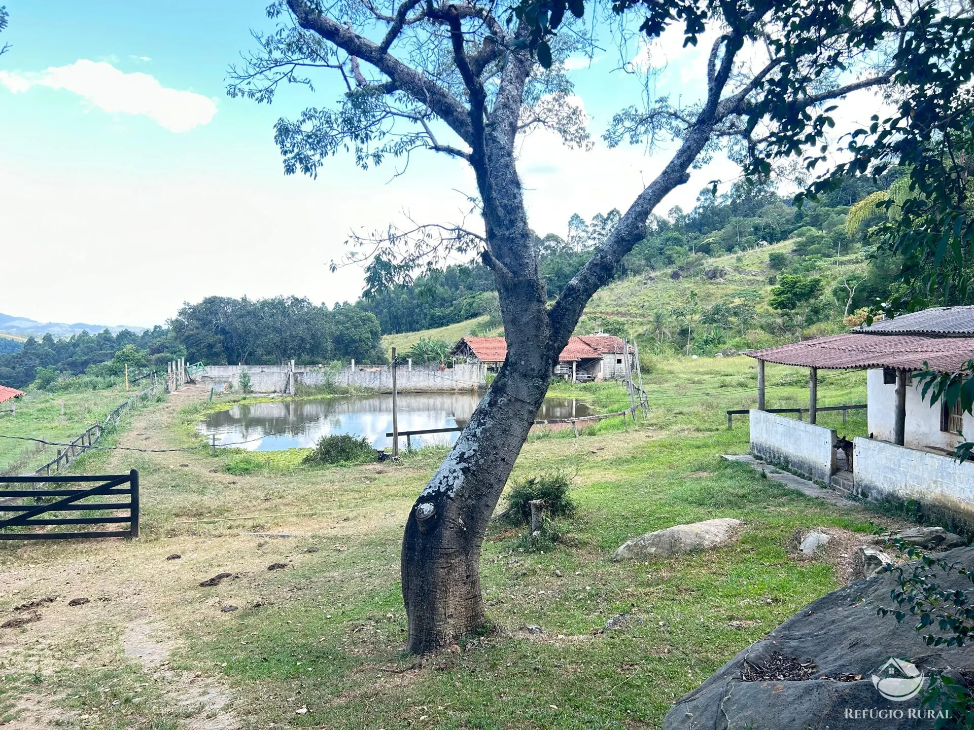 Small farm for sale of 40 acres in Joanópolis, SP, Brazil