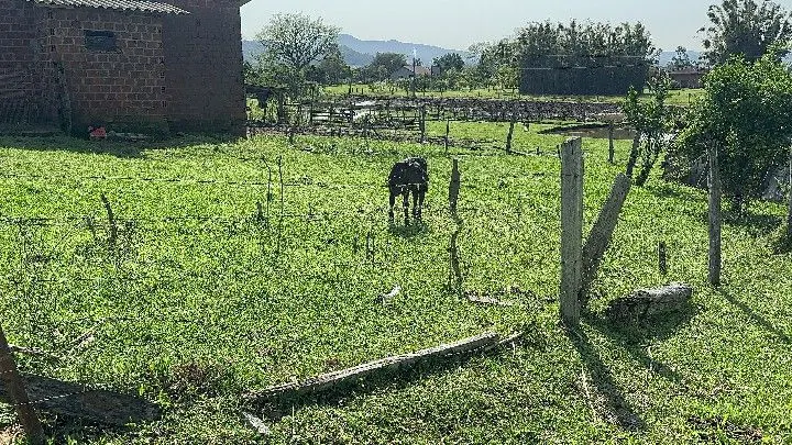 Chácara à venda de 4.400 m² em Rolante, RS, Brasil