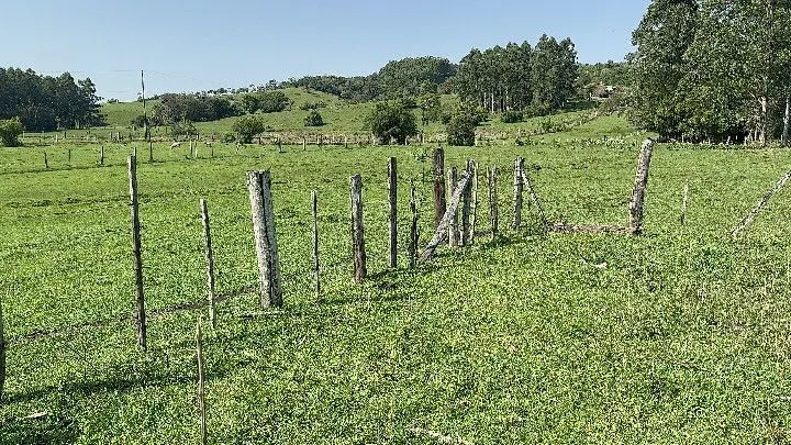 Chácara à venda de 4.400 m² em Rolante, RS, Brasil