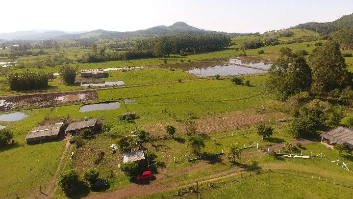 Chácara à venda de 4.400 m² em Rolante, RS, Brasil