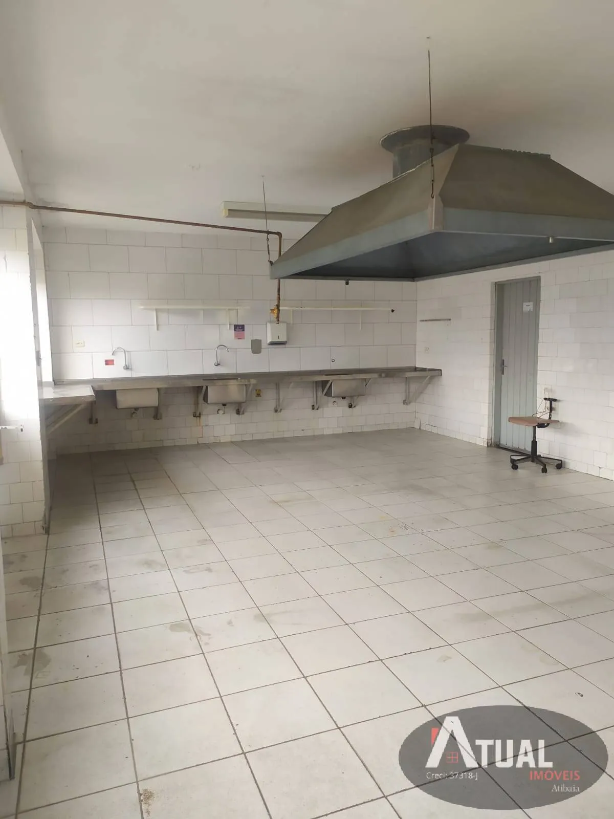 Comercial para Alugar de 6.000 m² em Atibaia, SP, Brasil