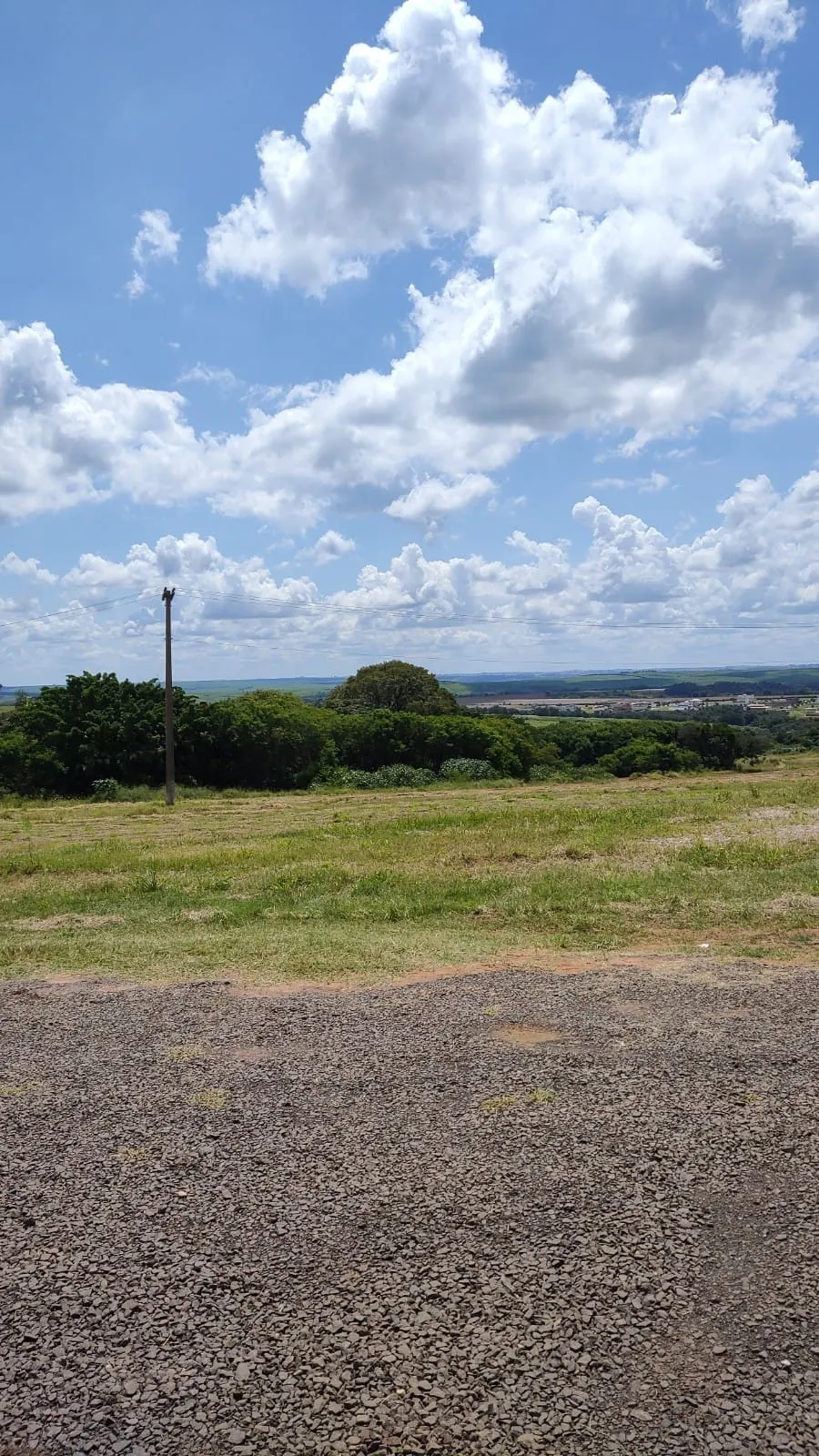 Terreno à venda de 220 m² em Americana, SP, Brasil