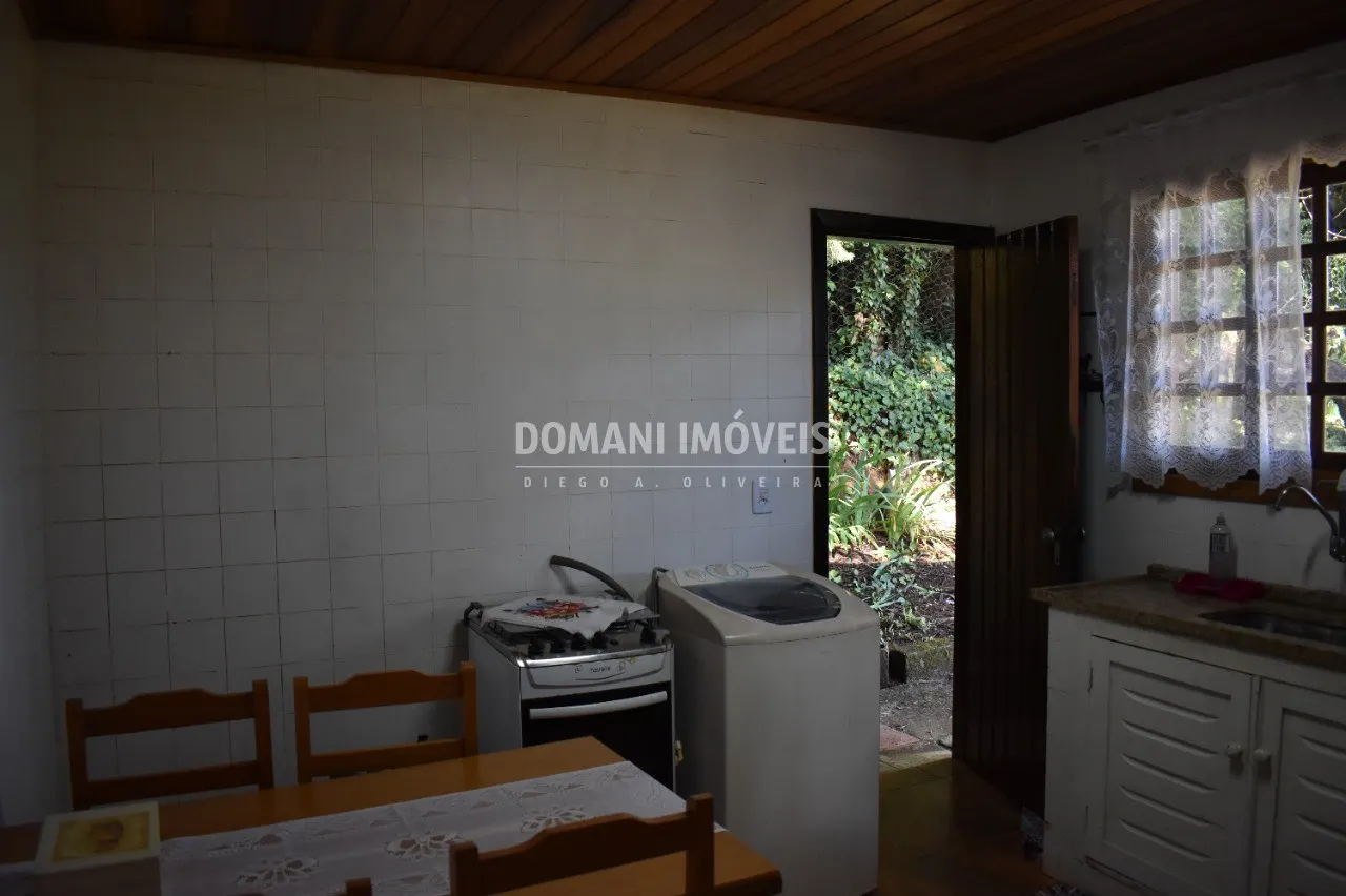 Casa à venda de 2.650 m² em Campos do Jordão, SP, Brasil