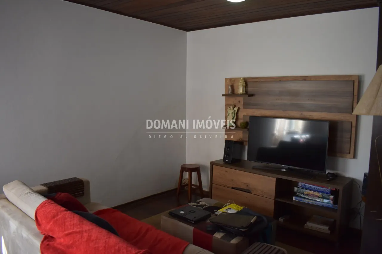 Casa à venda de 2.650 m² em Campos do Jordão, SP, Brasil
