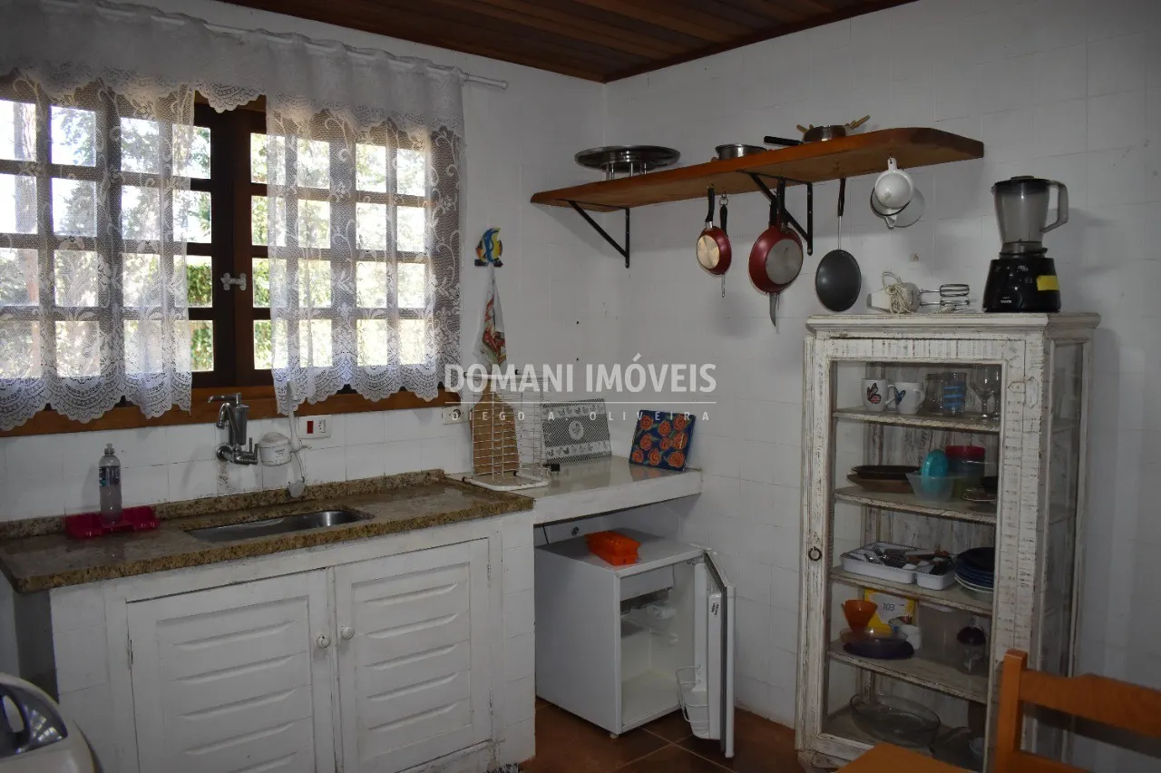 Casa à venda de 2.650 m² em Campos do Jordão, SP, Brasil