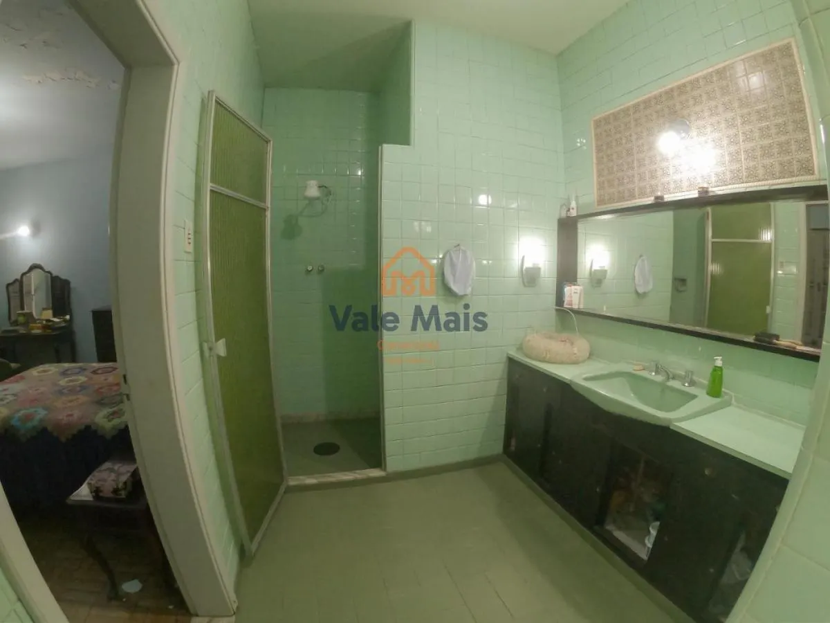 Small farm for sale of 9 acres in Cruzeiro, SP, Brazil