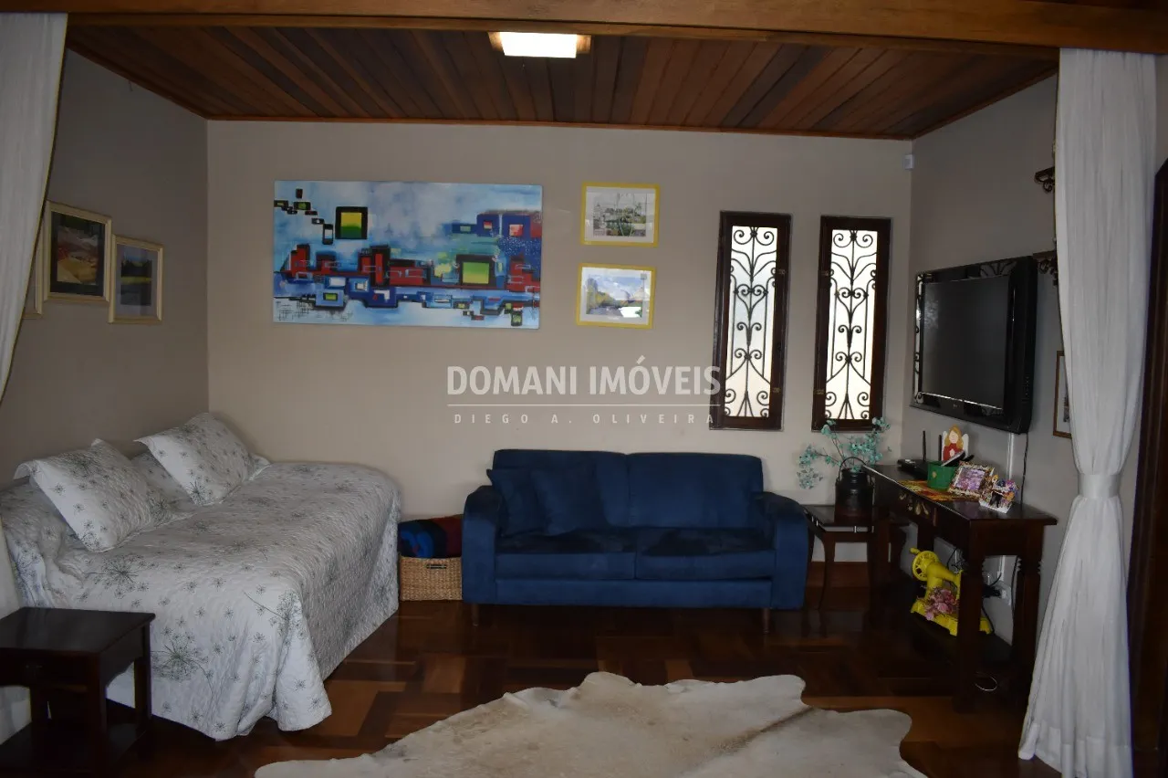 Casa à venda de 1.120 m² em Campos do Jordão, SP, Brasil