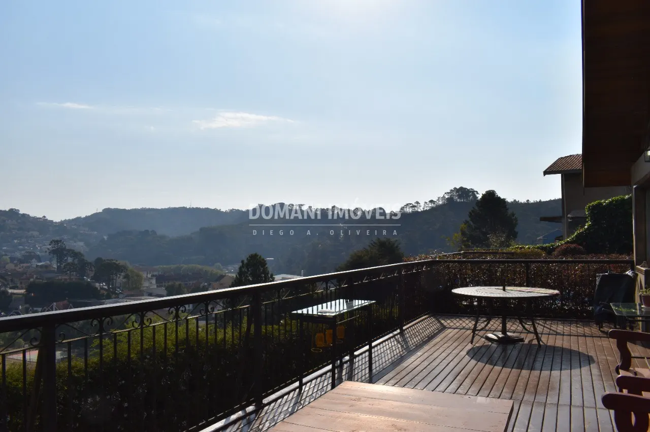 Casa à venda de 1.120 m² em Campos do Jordão, SP, Brasil