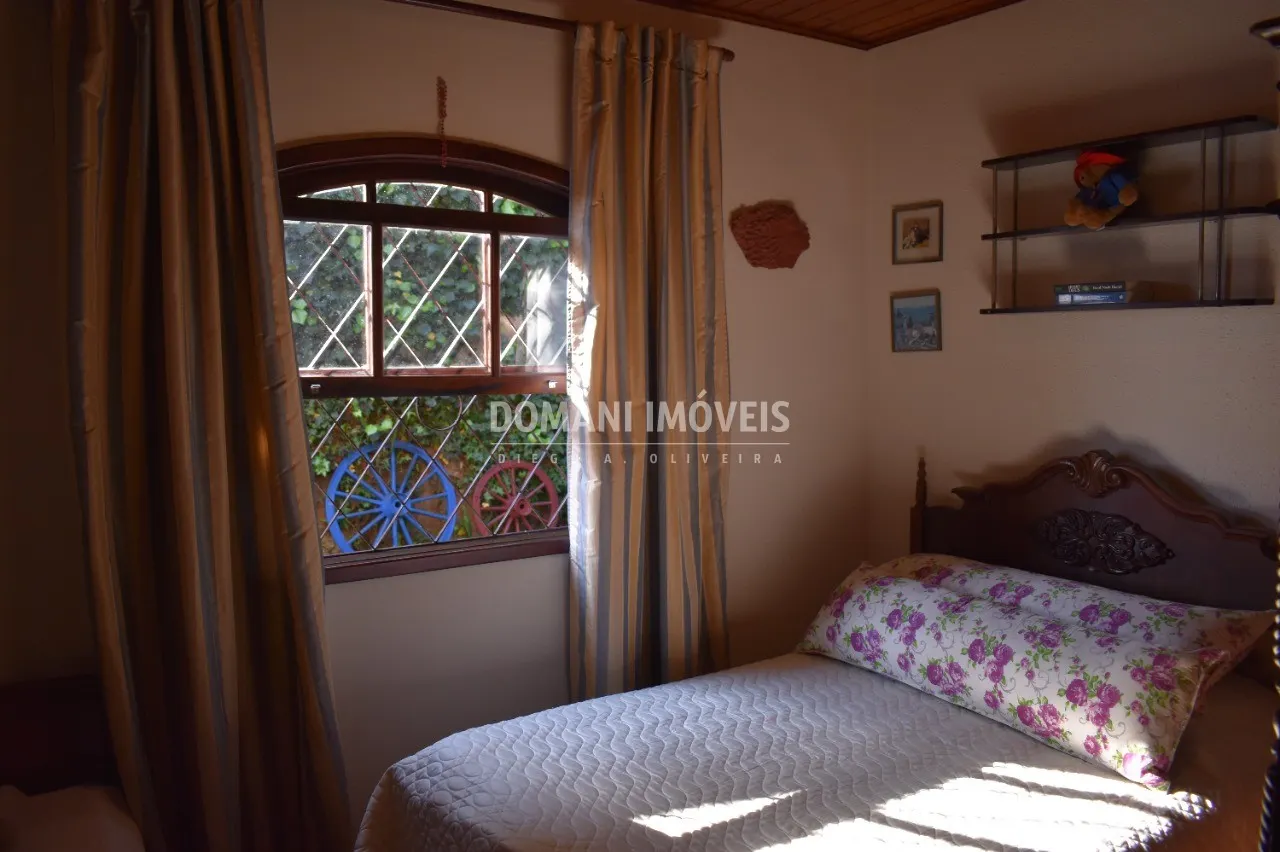 Casa à venda de 1.120 m² em Campos do Jordão, SP, Brasil