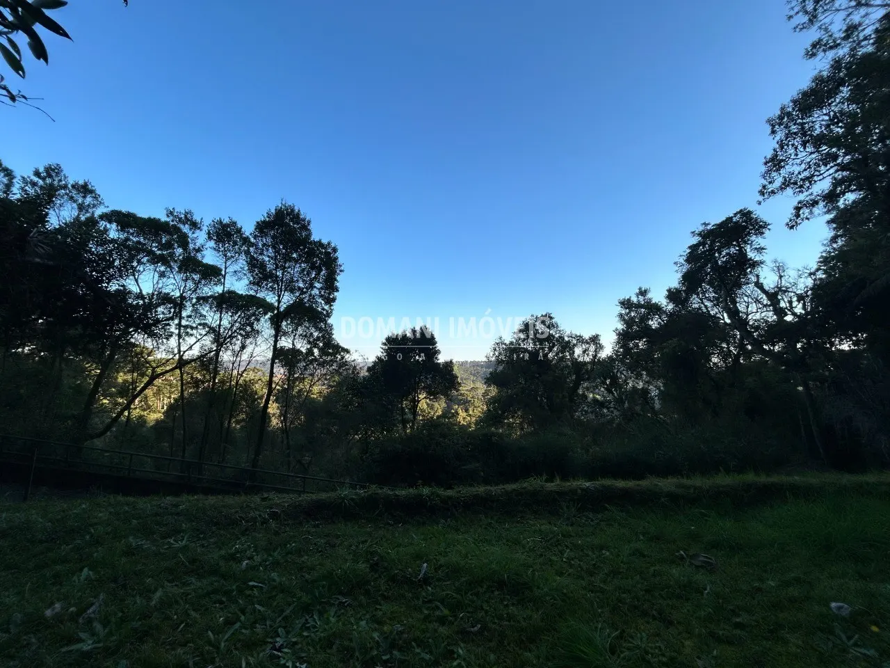 Terreno à venda de 1.535 m² em Campos do Jordão, SP, Brasil