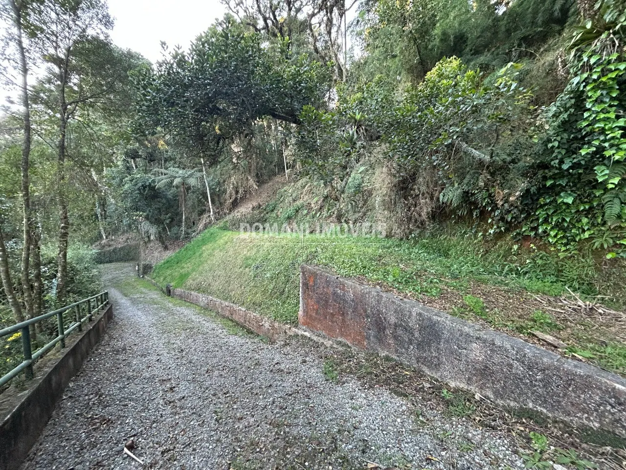 Terreno à venda de 1.535 m² em Campos do Jordão, SP, Brasil