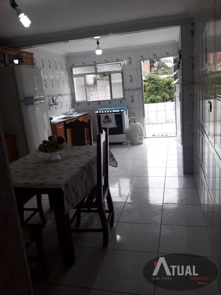 Casa à venda de 350 m² em Itaquaquecetuba, SP, Brasil