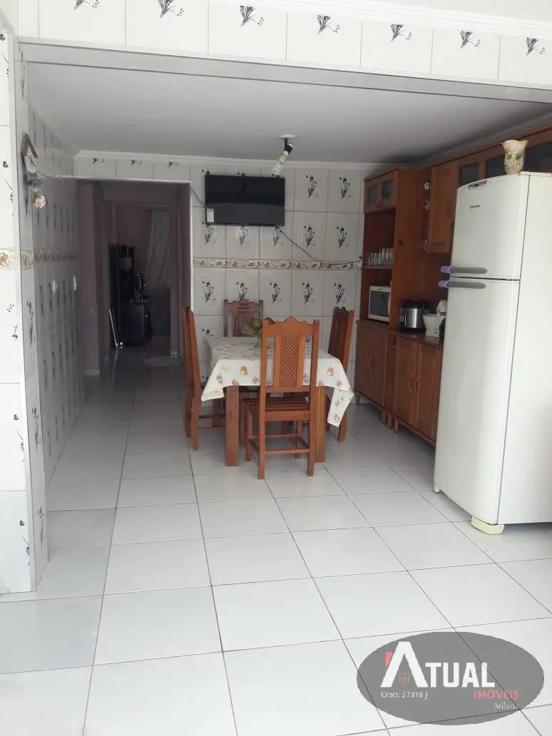 Casa à venda de 350 m² em Itaquaquecetuba, SP, Brasil