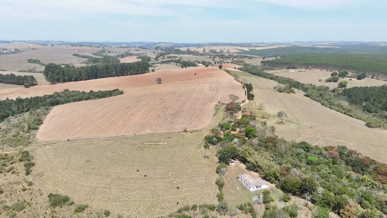 Fazenda à venda de 128 ha em Itapetininga, SP, Brasil