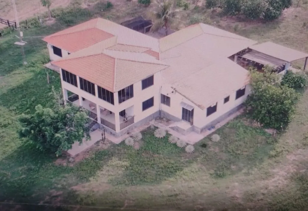 Fazenda à venda de 18.700 ha em Poconé, MT, Brasil
