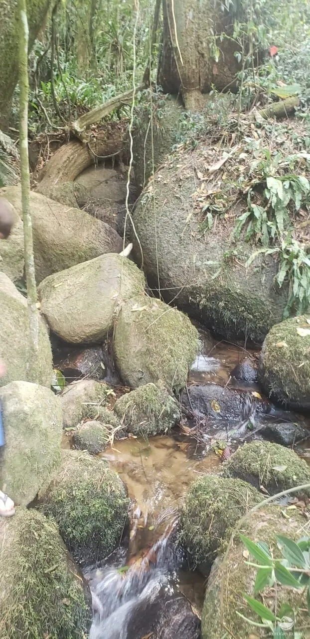 Sítio à venda de 8 ha em São José dos Campos, SP, Brasil